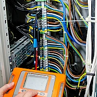  PQM-710 Анализатор параметров качества электрической энергии